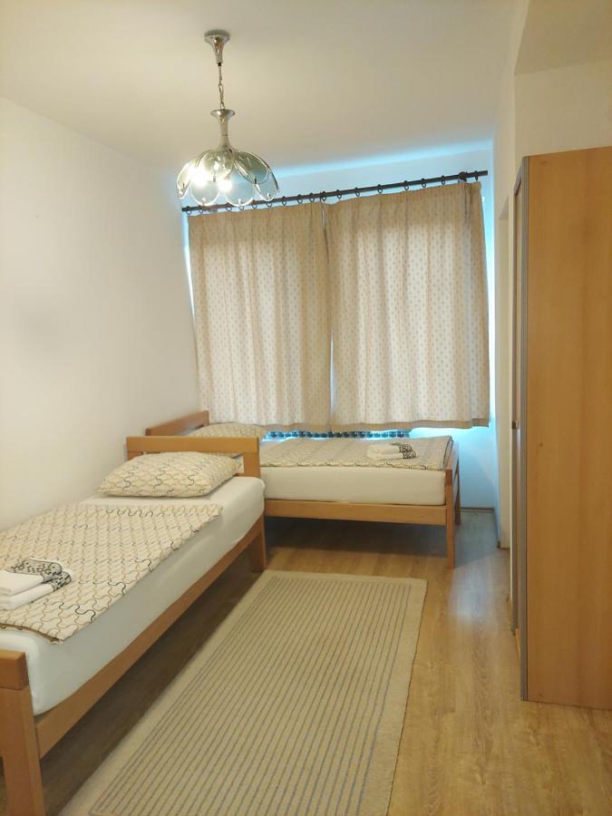 Prekounje Apartment Bihac Bagian luar foto