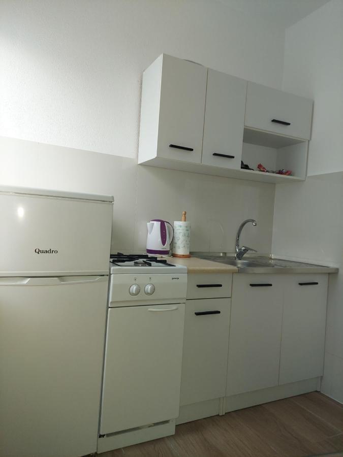 Prekounje Apartment Bihac Bagian luar foto