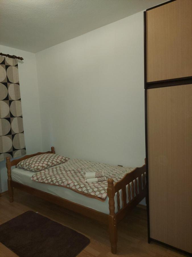 Prekounje Apartment Bihac Bagian luar foto