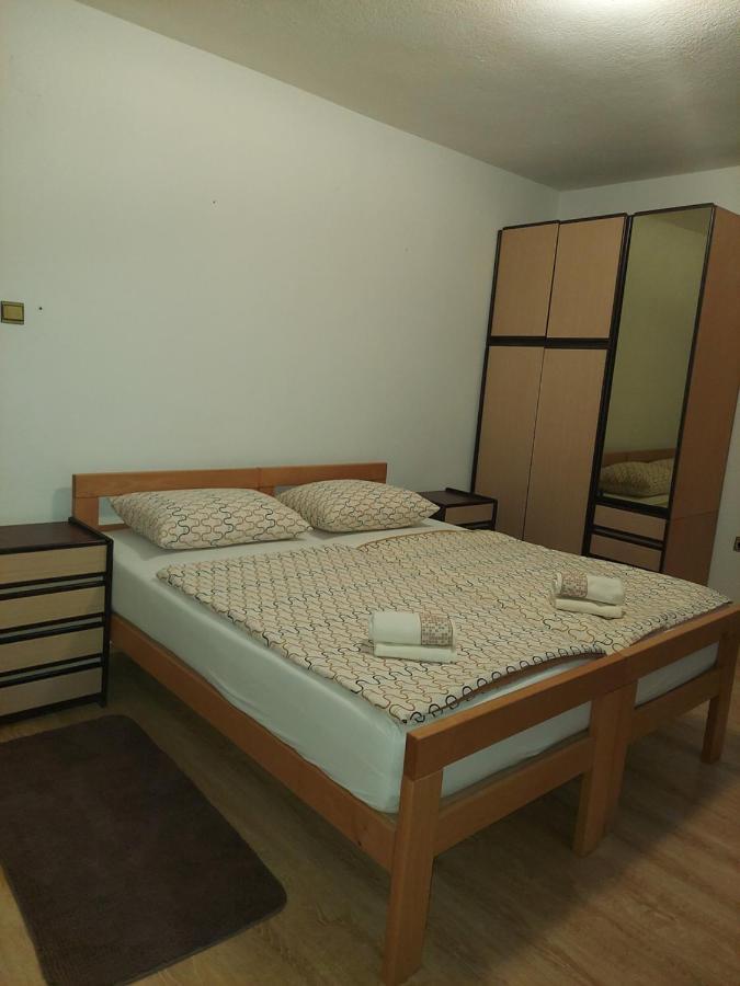 Prekounje Apartment Bihac Bagian luar foto